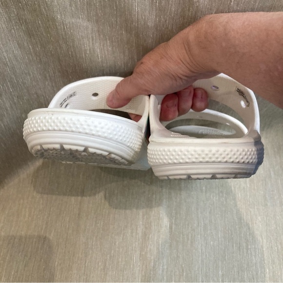 CROCS Sz 9 Out of this World Cloud Swirl Watercolour Slides Slip On Sandals - Picture 6 of 11